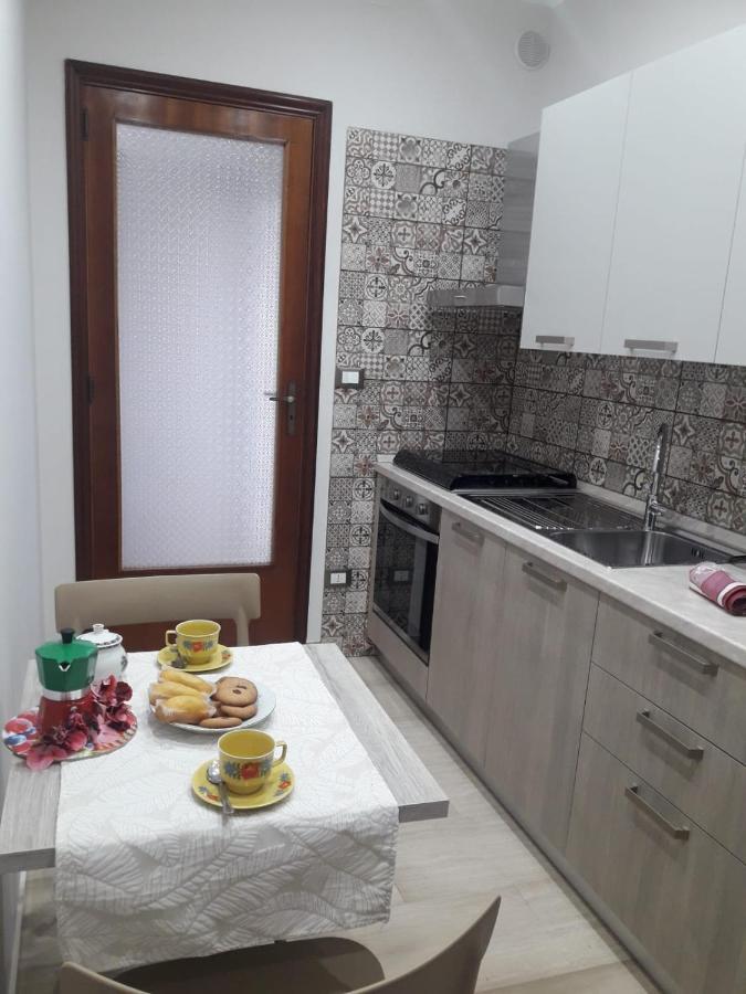 Casa Di Lucia Apartamento Forza dʼAgro Exterior foto